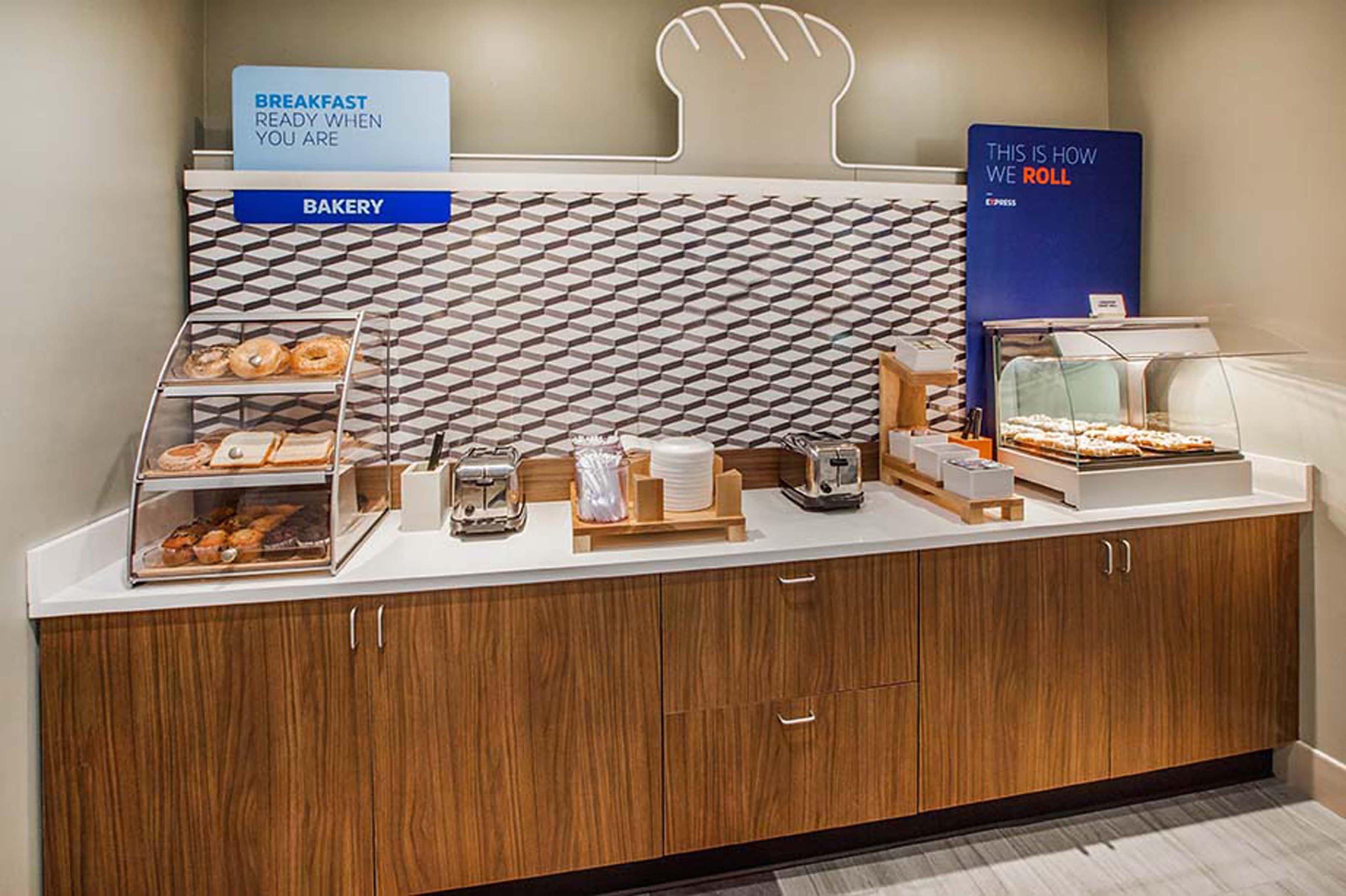 Holiday Inn Express Moline - Quad Cities Area By Ihg Extérieur photo